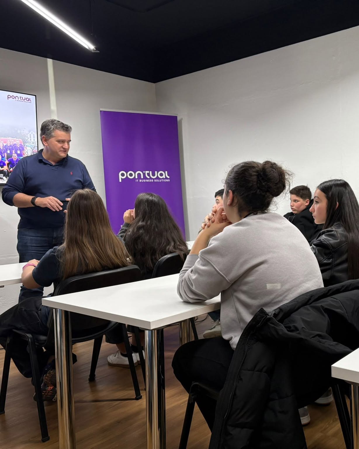 Alunos do concelho aproximam-se do  Mercado de Trabalho”