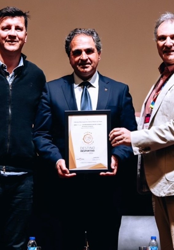 Município da Feira no Top 3 Nacional como Destino Desportivo do Ano 2026