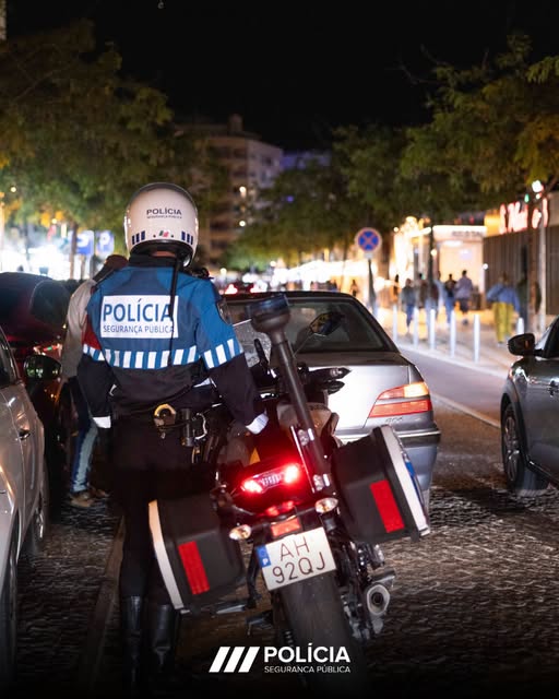 Indivíduo detido por conduzir motociclo com matrícula falsa na Praça Portugal