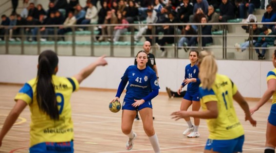 CD Feirense/Movit sofre primeiro desaire da época