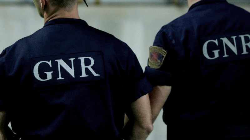 Quatro homens identificados por permanência ilegal em Santa Maria da Feira